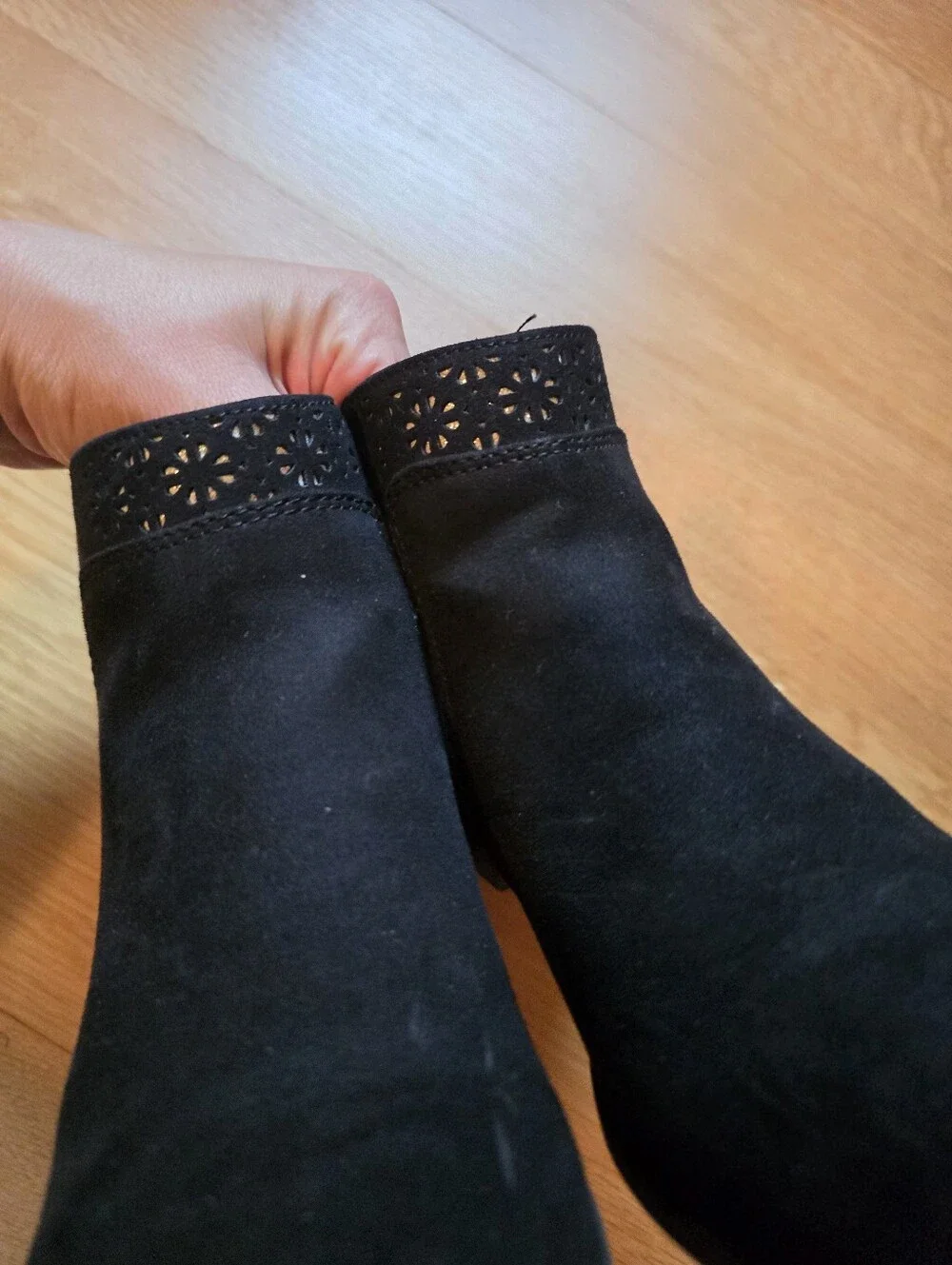 Girls Ankle boots Sz 3
